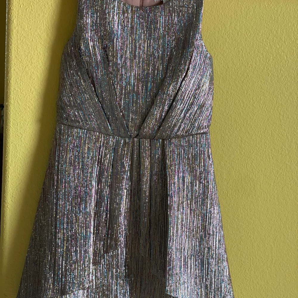 Girl’s dress
